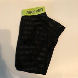 Black nike pro leggings